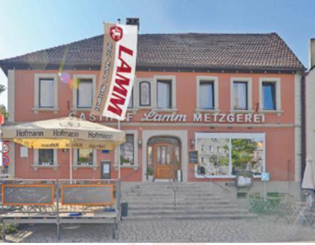 Hotel Gasthof Metzgerei Lamm - Benedikt Rueckel Geiselwind Exterior photo